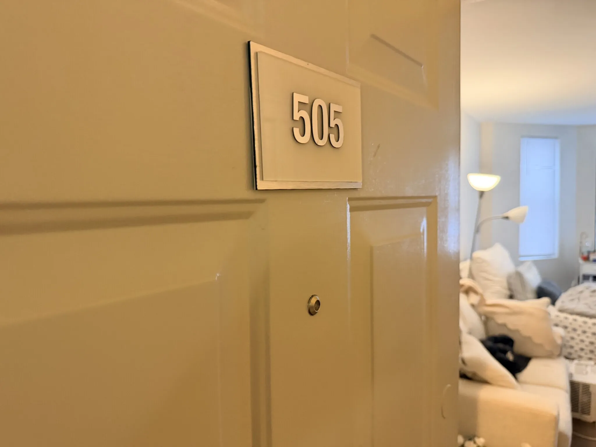 Studio bed, 1 bath apartment for rent at 833 Beacon St Unit 505, Fenway