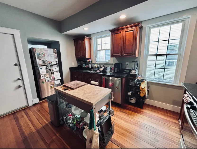 3 bed, 1 bath apartment for rent at 835 Fellsway Unit 1, Medford — photo 5 of 23