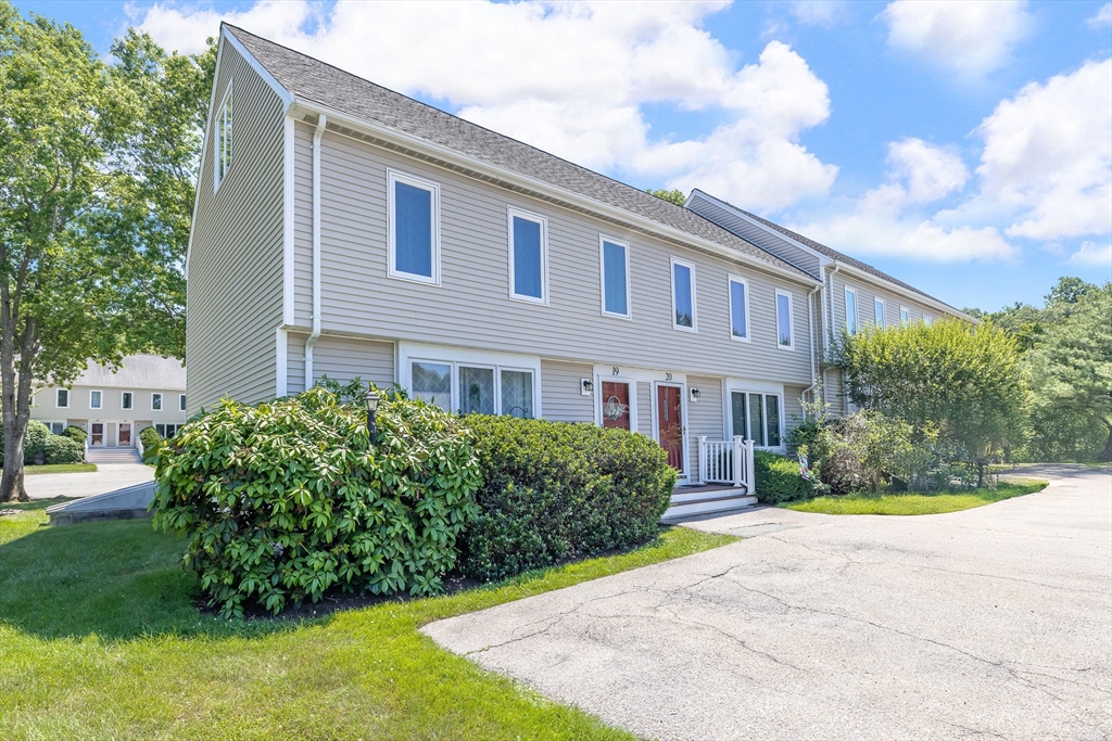 2 bed, 1 bath apartment for rent at 835 Mount Hope St Unit 19, North Attleboro — photo 18 of 19