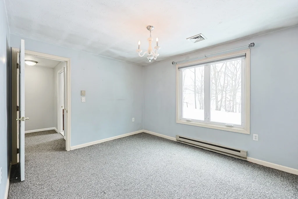 3 bed, 1 bath apartment for rent at 835 Mount Hope St Unit 40, North Attleboro — photo 25 of 40