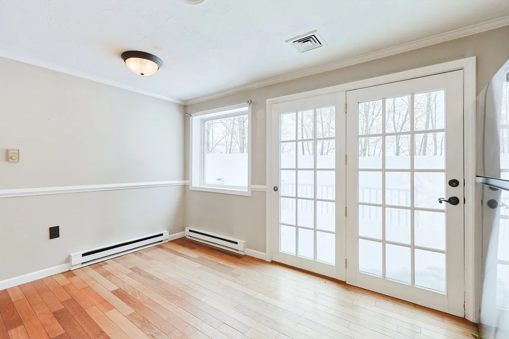 3 bed, 1 bath apartment for rent at 835 Mount Hope St Unit 40, North Attleboro — photo 10 of 40