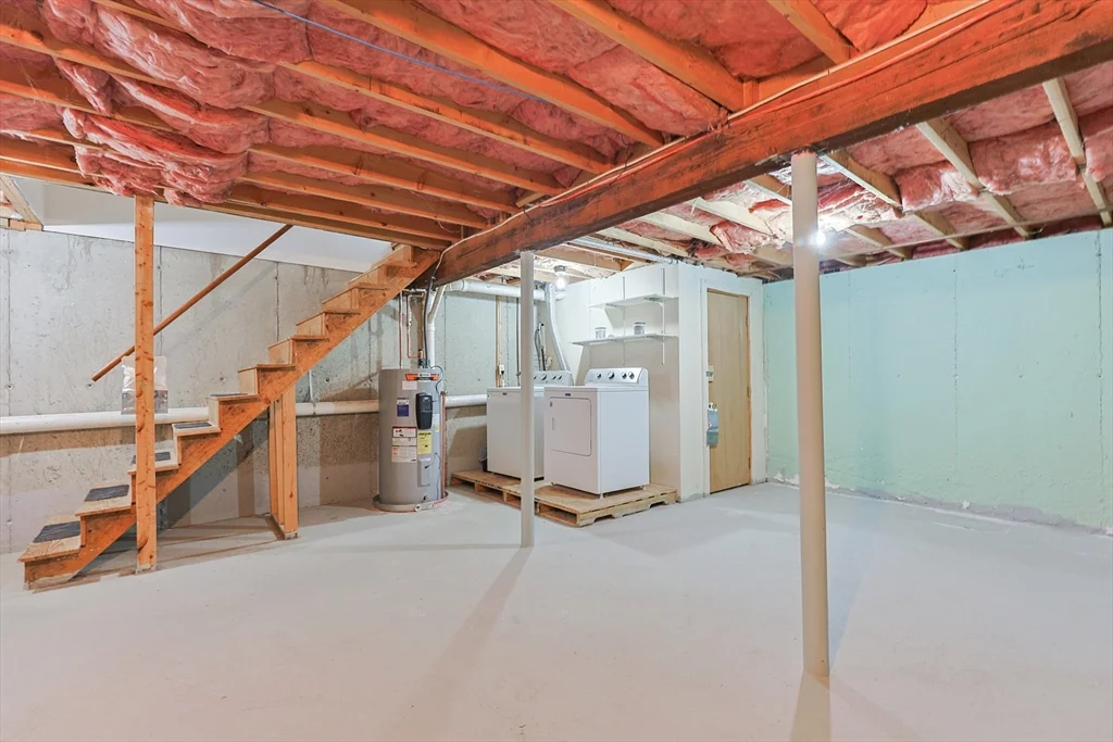 3 bed, 1 bath apartment for rent at 835 Mount Hope St Unit 40, North Attleboro — photo 40 of 40