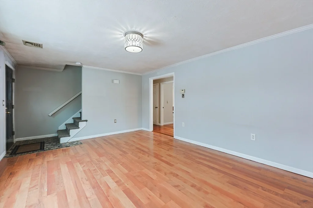 3 bed, 1 bath apartment for rent at 835 Mount Hope St Unit 40, North Attleboro — photo 14 of 40