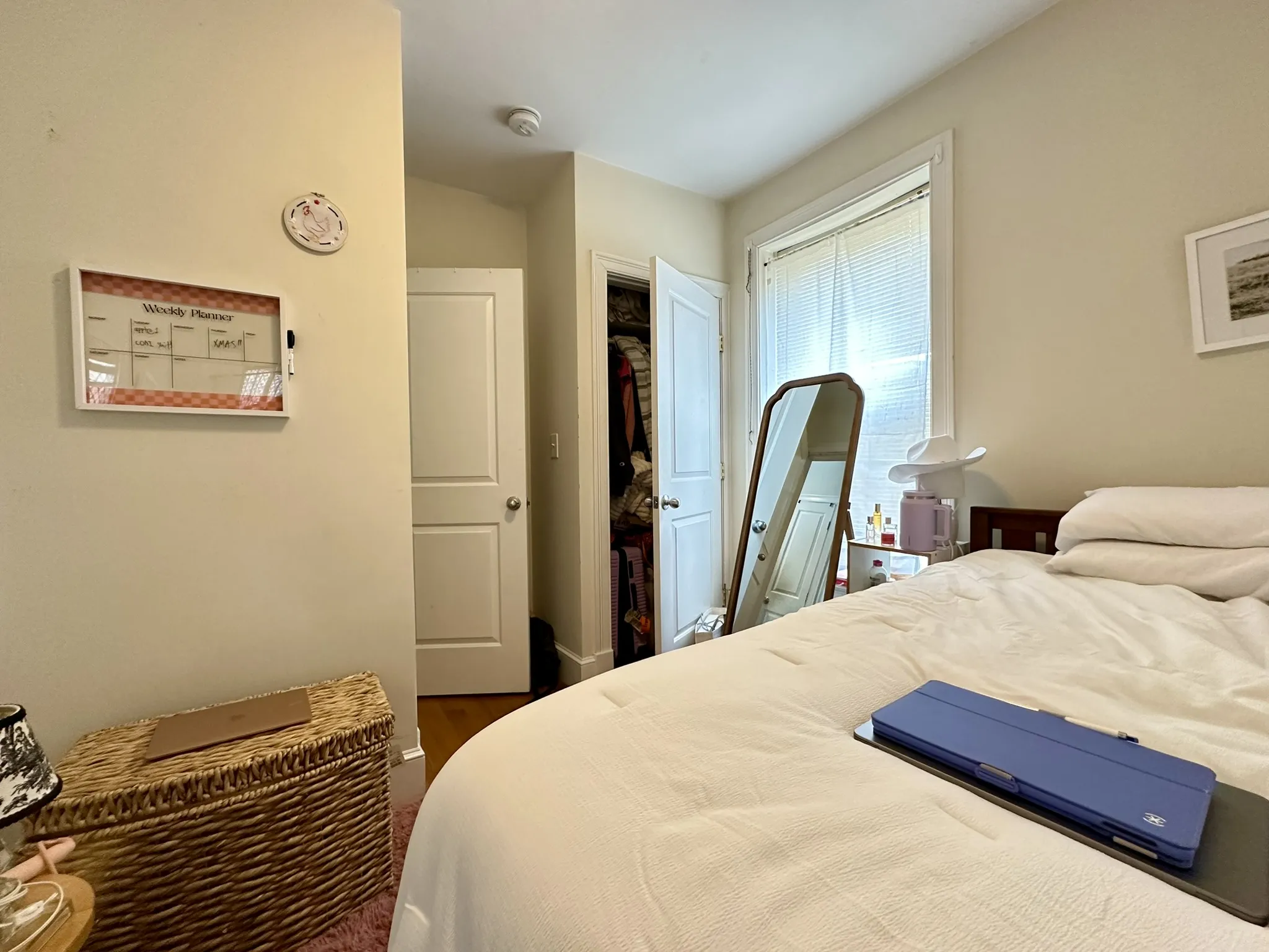 4 bed, 2 bath apartment for rent at 836 Huntington Ave Unit 1, Mission Hill — photo 13 of 32