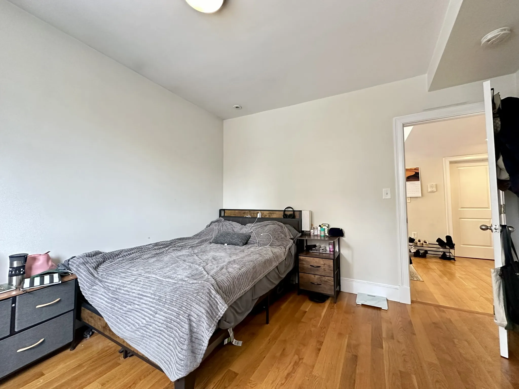 4 bed, 2 bath apartment for rent at 836 Huntington Ave Unit 1, Mission Hill — photo 8 of 32