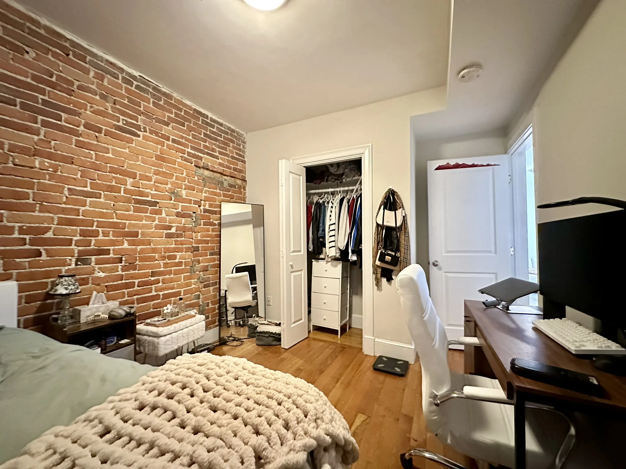 4 bed, 2 bath apartment for rent at 836 Huntington Ave Unit 1W, Mission Hill — photo 16 of 32