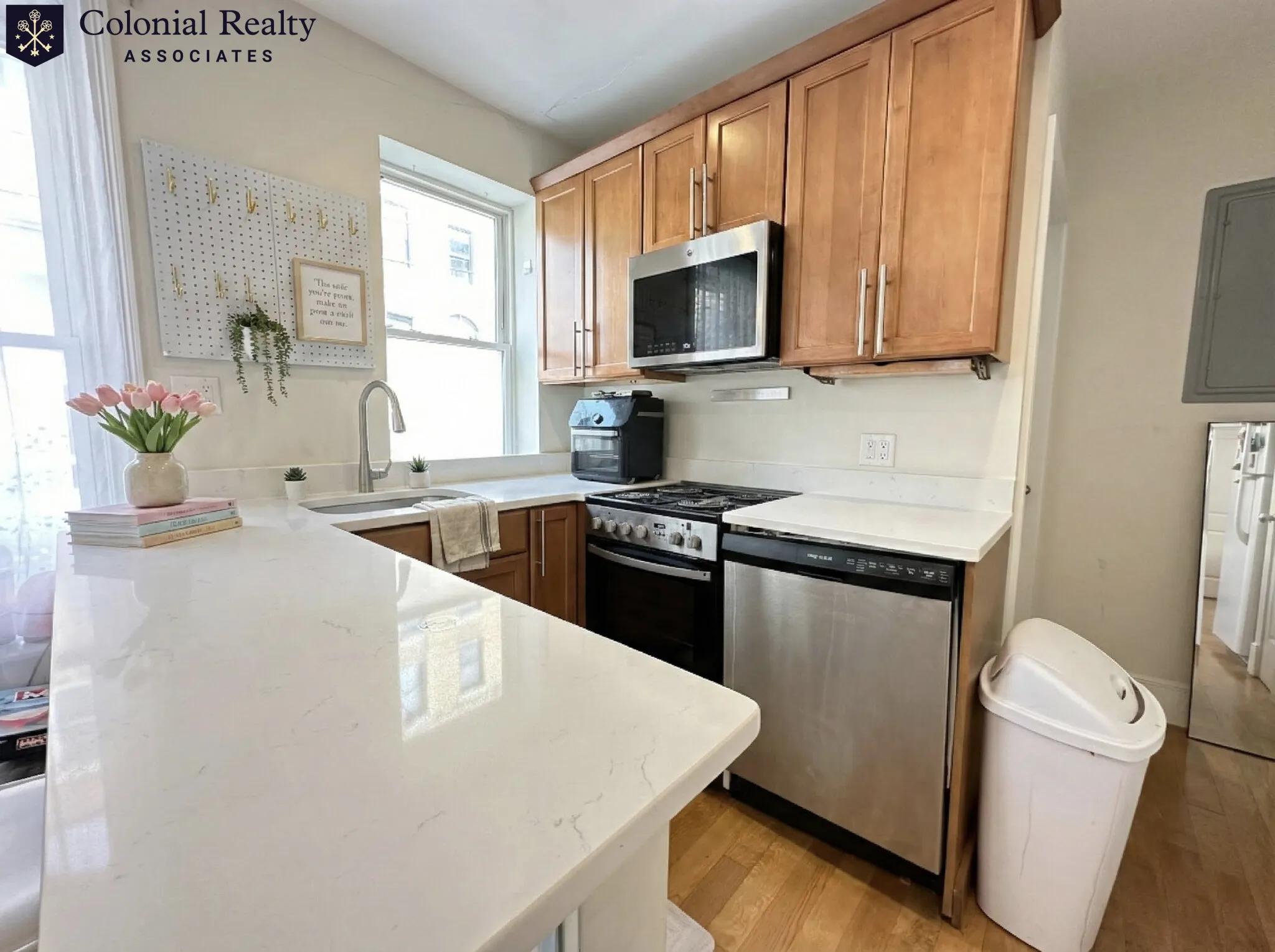 4 bed, 2 bath apartment for rent at 836 Huntington Ave Unit 2, Mission Hill — photo 6 of 16