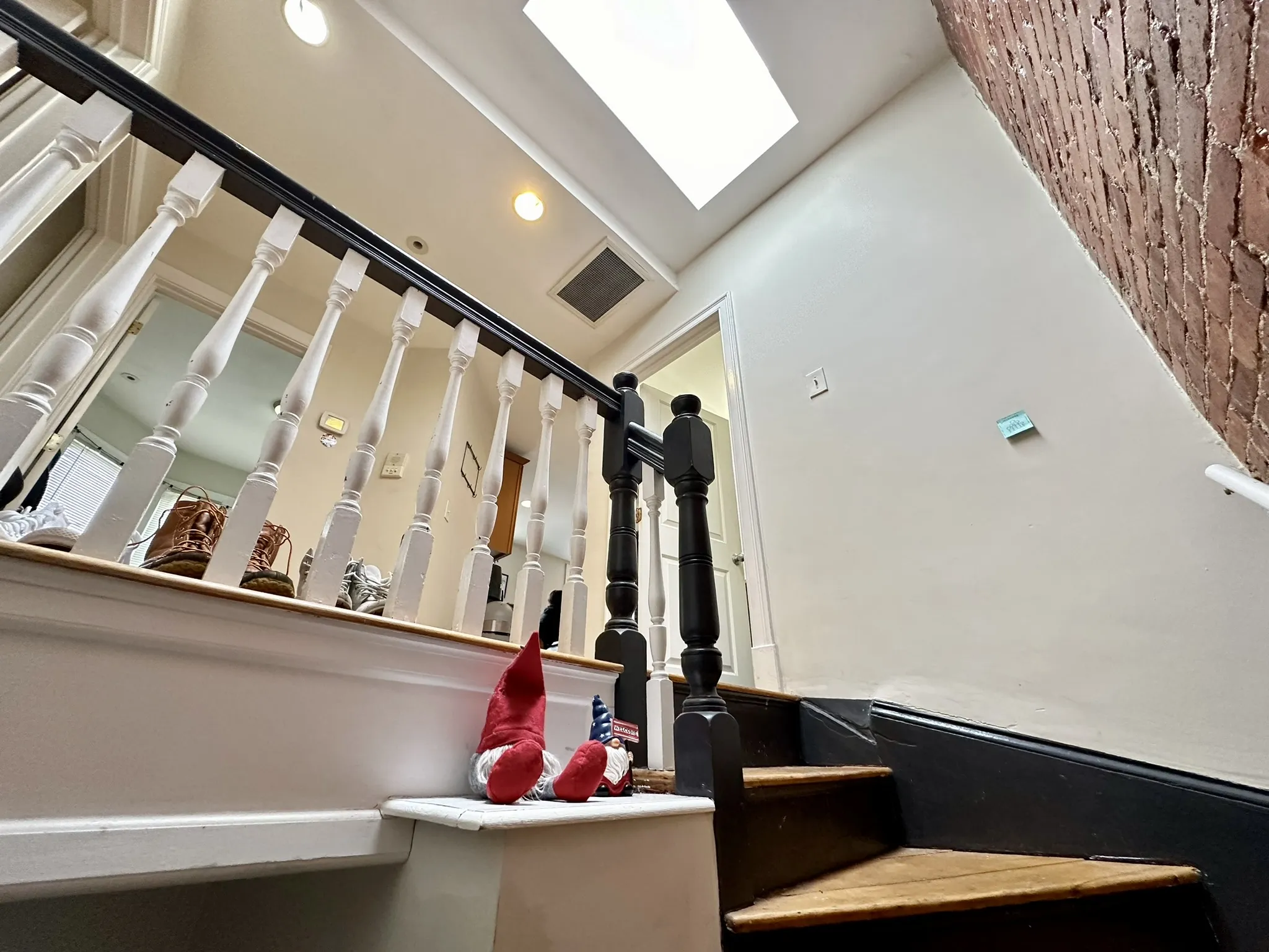 4 bed, 1 bath apartment for rent at 836 Huntington Ave Unit 3, Mission Hill — photo 7 of 23