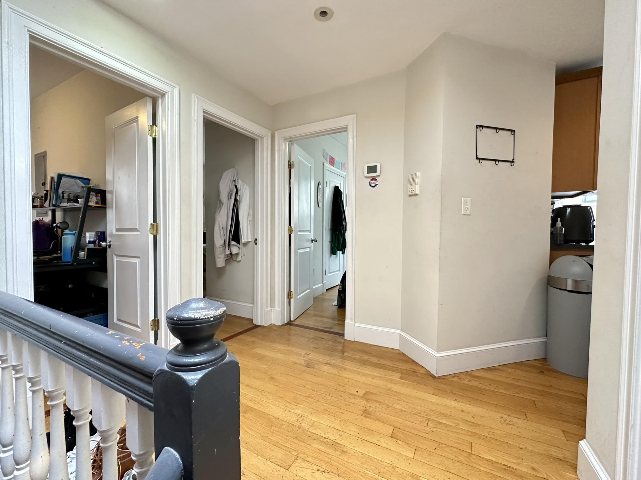 4 bed, 1 bath apartment for rent at 836 Huntington Ave Unit 4, Mission Hill — photo 5 of 24