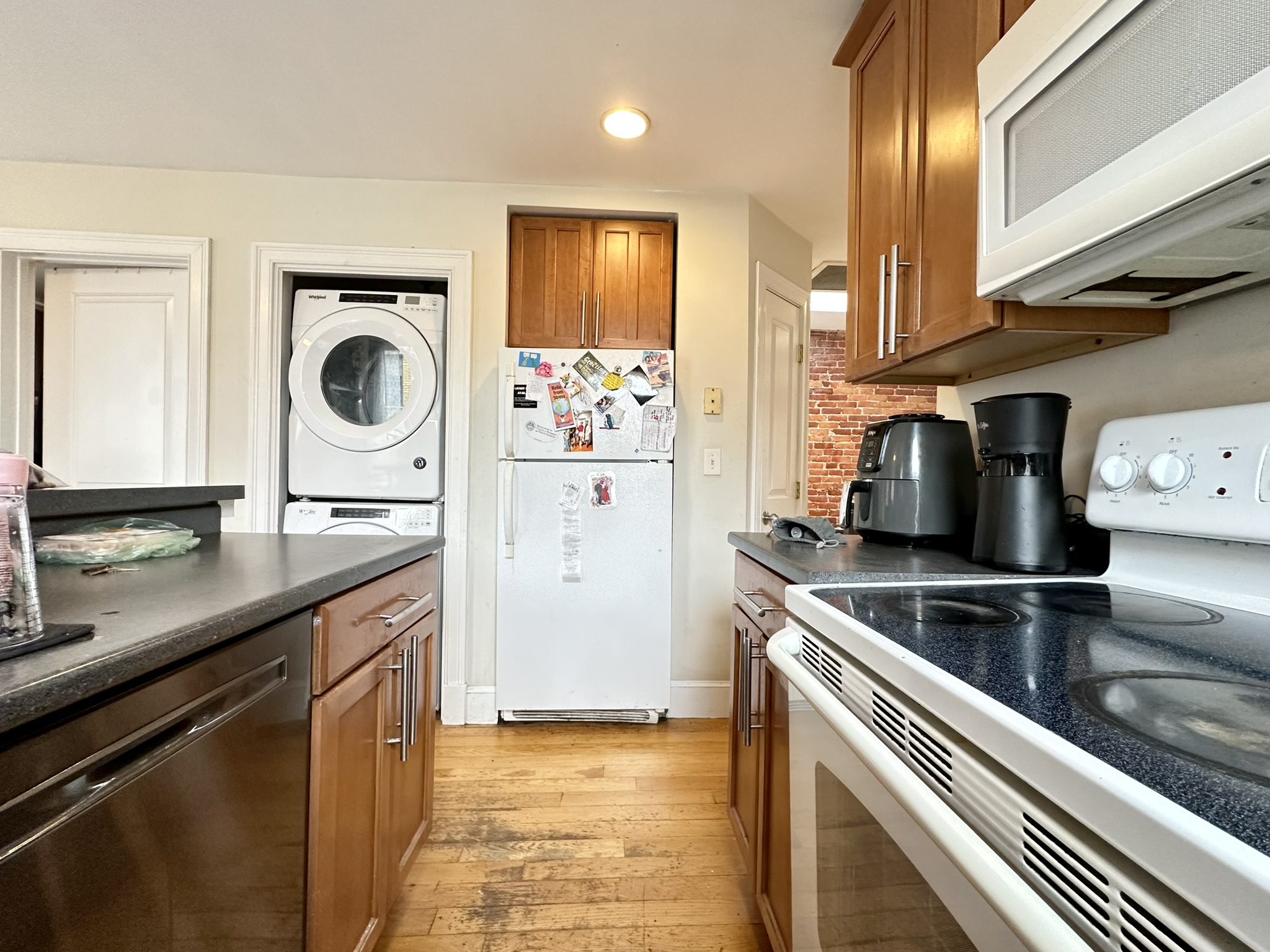 4 bed, 1 bath apartment for rent at 836 Huntington Ave Unit 4, Mission Hill — photo 18 of 24