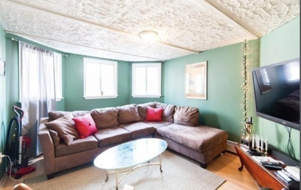 4 bed, 1 bath apartment for rent at 837.5 E 2nd St Unit 1, South Boston — photo 7 of 14