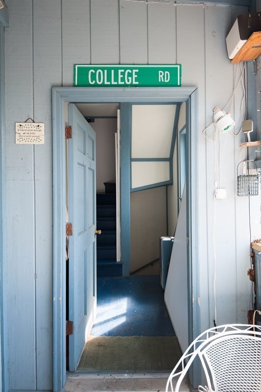 2 bed, 1 bath apartment for rent at 837.5 E 2nd St Unit 3, South Boston — photo 10 of 12