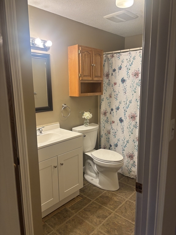 2 bed, 1 bath apartment for rent at 837 Partridgeville Rd Unit D2, Athol — photo 8 of 11