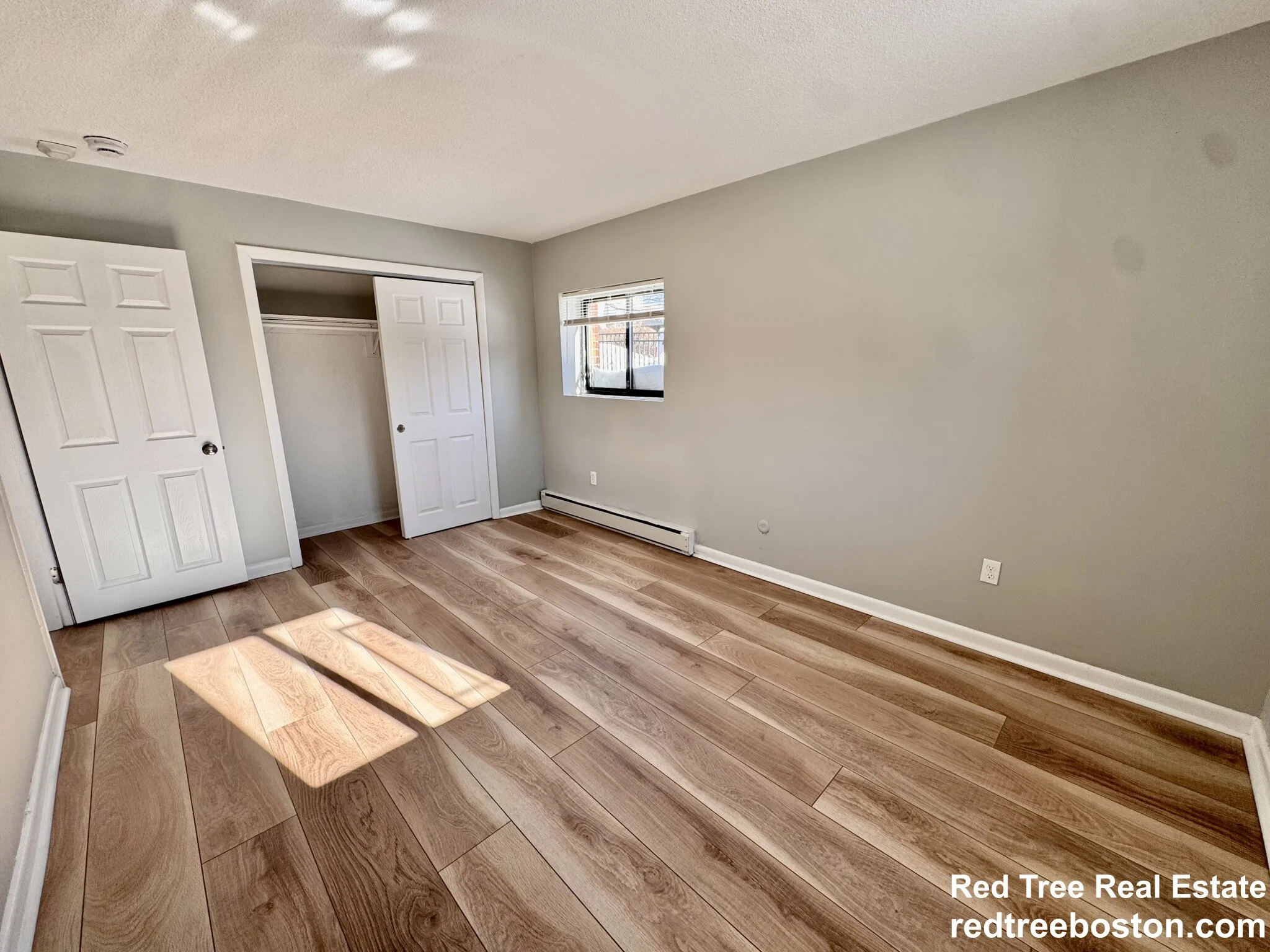 1 bed, 1 bath apartment for rent at 837 River St Unit 1., Hyde Park — photo 6 of 8