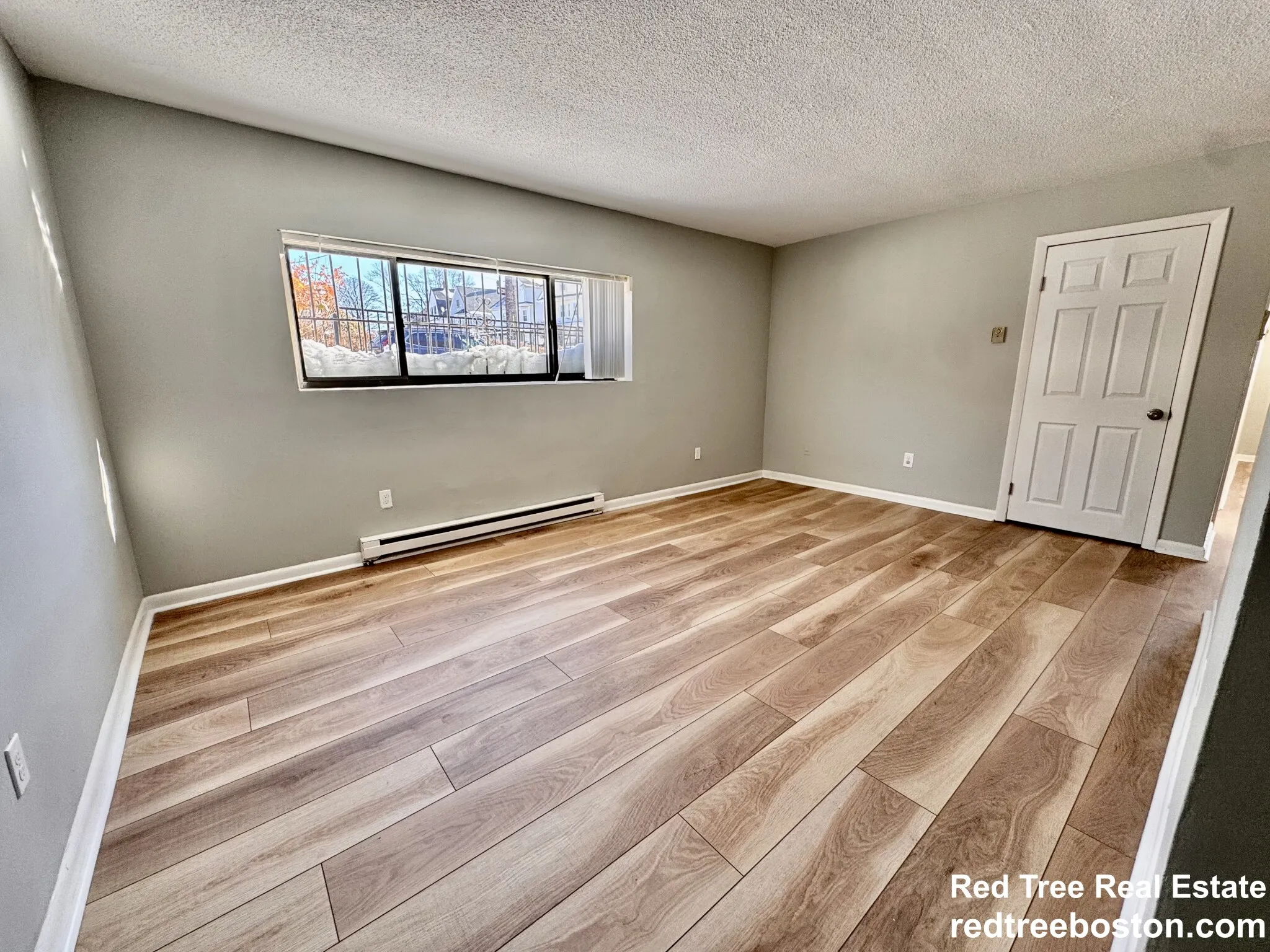 1 bed, 1 bath apartment for rent at 837 River St Unit 1., Hyde Park — photo 3 of 8