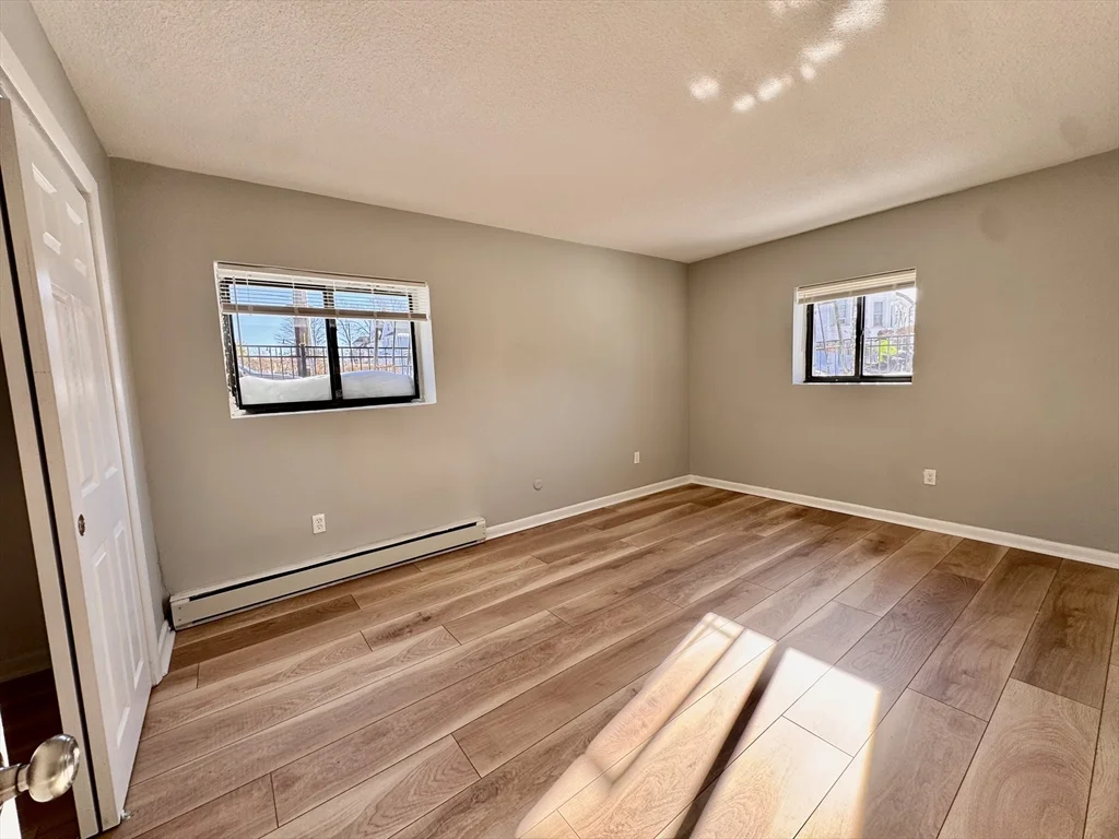 1 bed, 1 bath apartment for rent at 837 River St Unit 1, Hyde Park — photo 5 of 10