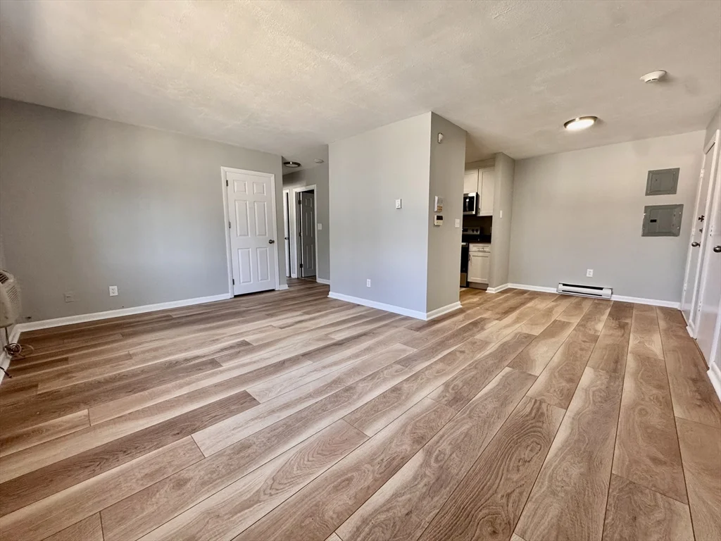 2 bed, 1 bath apartment for rent at 837 River St Unit 12, Hyde Park