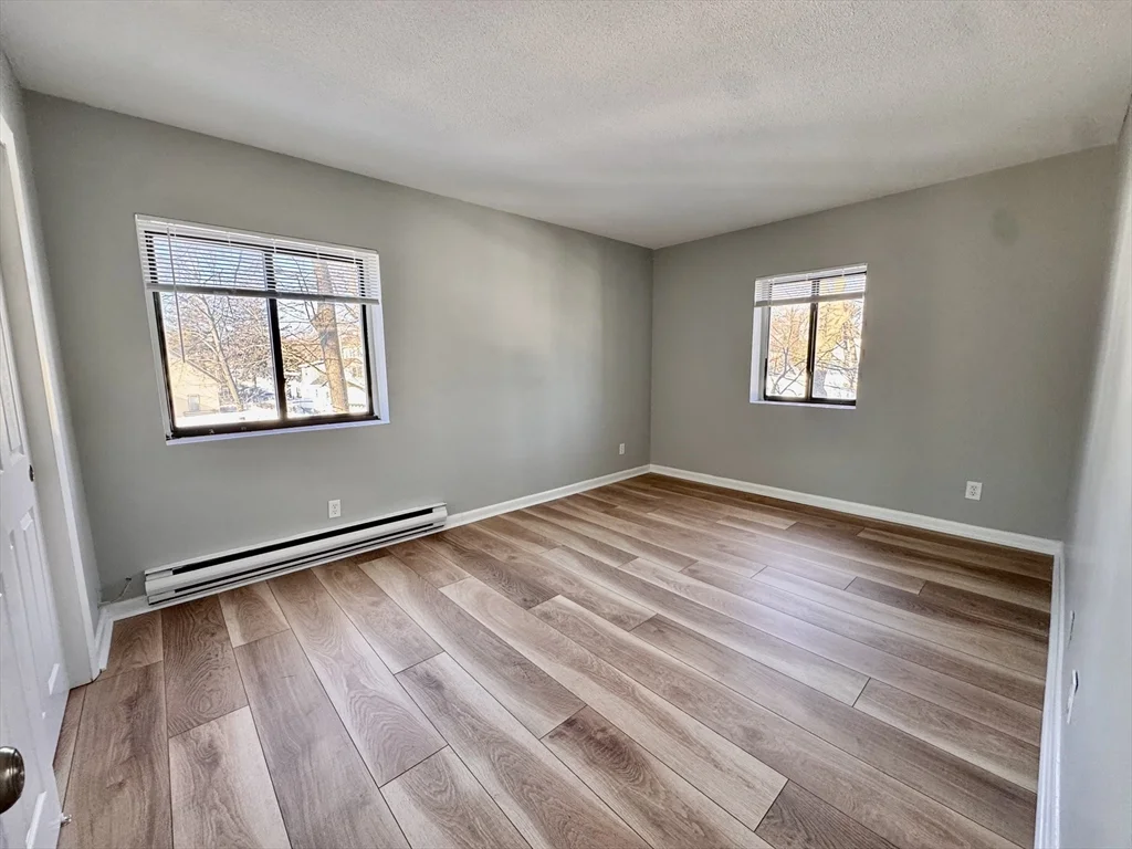 2 bed, 1 bath apartment for rent at 837 River St Unit 12, Hyde Park — photo 6 of 11