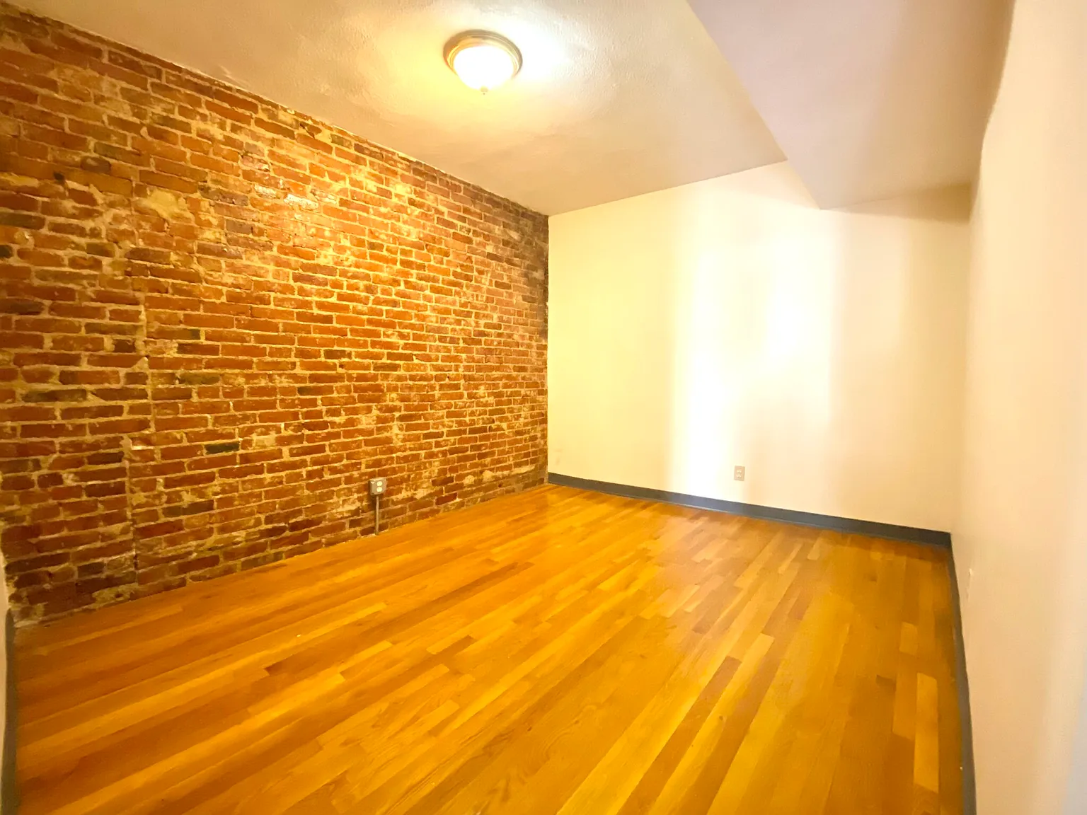 2 bed, 1 bath apartment for rent at 838 Huntington Ave Unit 1, Mission Hill — photo 5 of 11