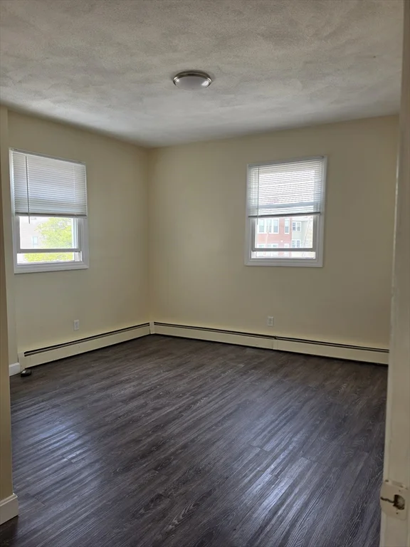 1 bed, 1 bath apartment for rent at 838 Western Ave Unit 2L, Lynn — photo 1 of 7