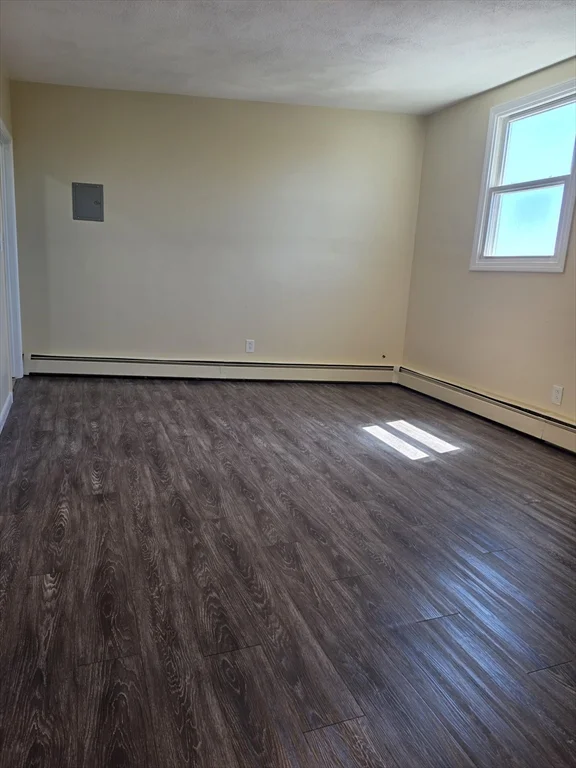 1 bed, 1 bath apartment for rent at 838 Western Ave Unit 4, Lynn — photo 5 of 6