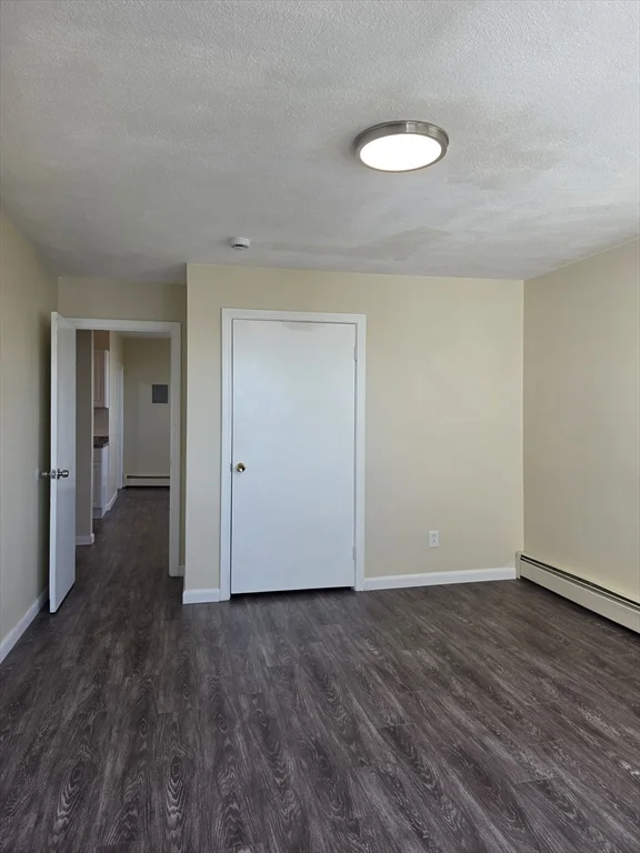 1 bed, 1 bath apartment for rent at 838 Western Ave Unit 4, Lynn — photo 2 of 6