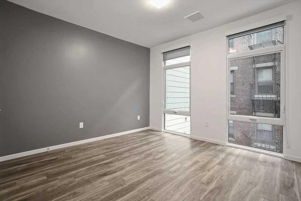 1 bed, 1 bath apartment for rent at 839 Beacon St Unit 211, Fenway — photo 6 of 8