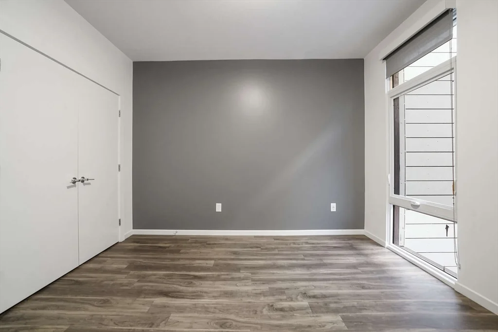 1 bed, 1 bath apartment for rent at 839 Beacon St Unit 211, Fenway — photo 7 of 8