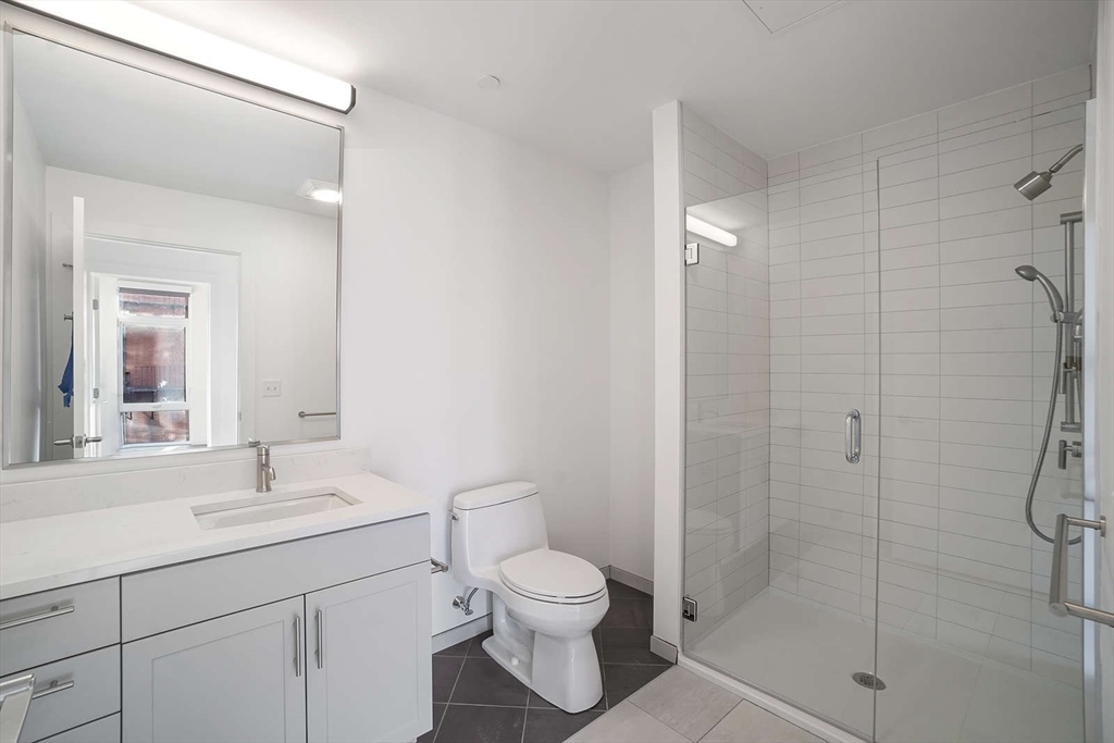 1 bed, 1 bath apartment for rent at 839 Beacon St Unit 304, Fenway — photo 8 of 18