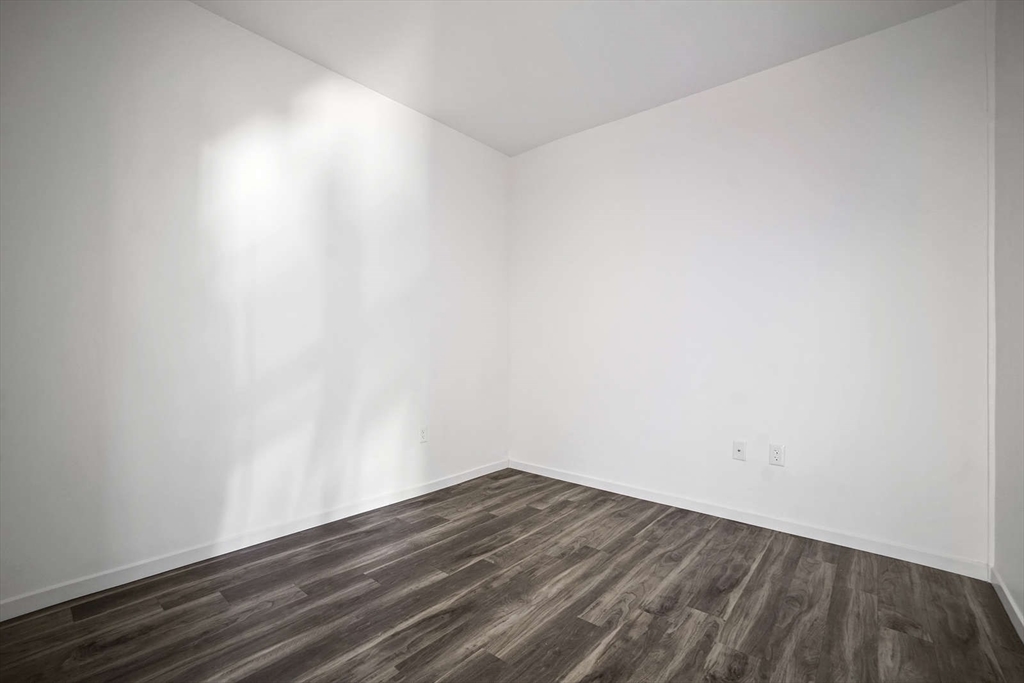 1 bed, 1 bath apartment for rent at 839 Beacon St Unit 304, Fenway — photo 9 of 18