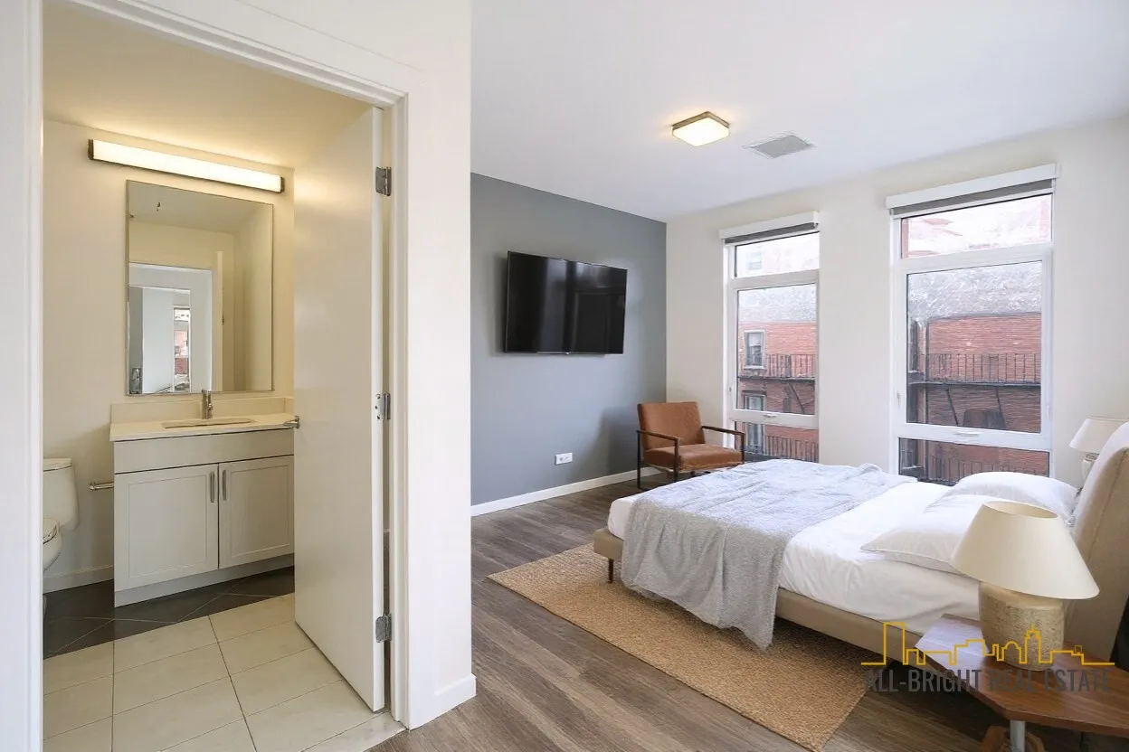 2 bed, 2 bath apartment for rent at 839 Beacon St Unit 403, Fenway — photo 7 of 18