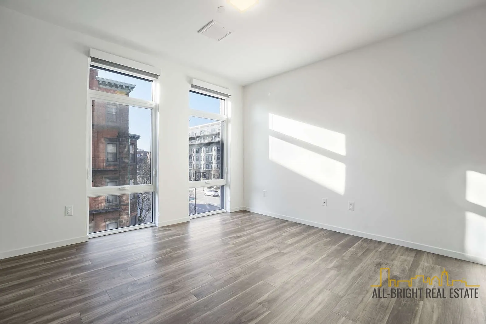2 bed, 2 bath apartment for rent at 839 Beacon St Unit 403, Fenway — photo 9 of 18