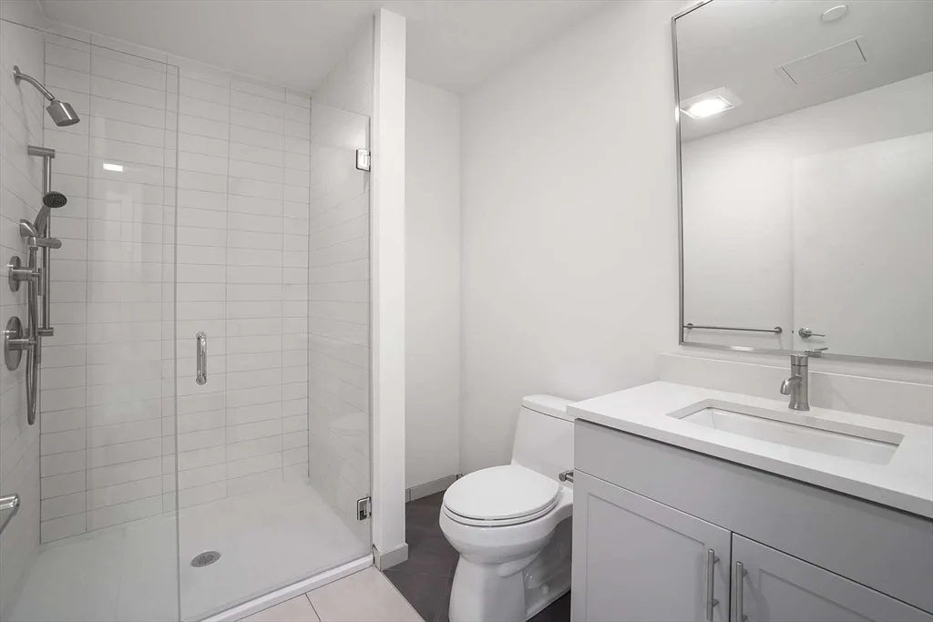 Studio bed, 1 bath apartment for rent at 839 Beacon St Unit 408, Fenway — photo 7 of 7