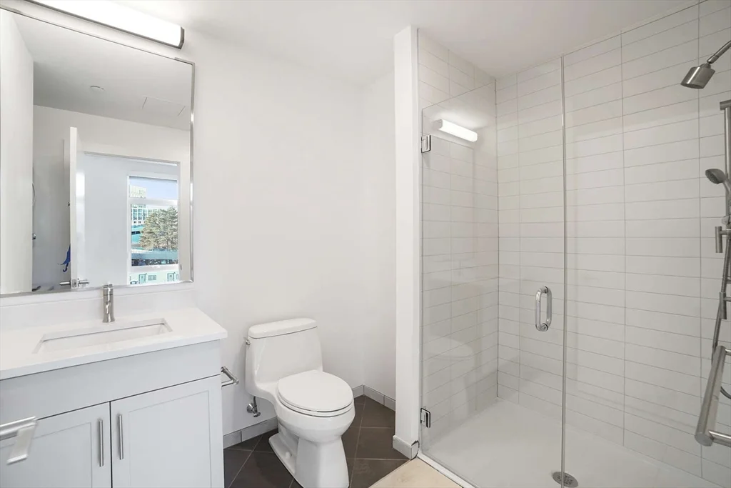 Studio bed, 1 bath apartment for rent at 839 Beacon St Unit 409, Fenway — photo 6 of 13