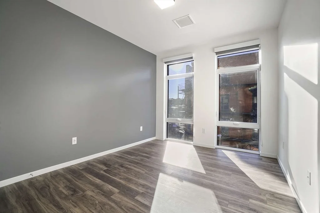 1 bed, 1 bath apartment for rent at 839 Beacon St Unit 504, Fenway — photo 7 of 10