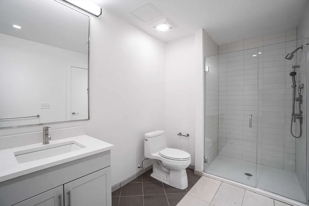 3 bed, 2 bath apartment for rent at 839 Beacon St Unit 506, Fenway — photo 17 of 17