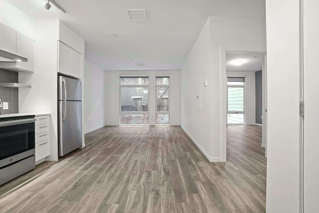 1 bed, 1 bath apartment for rent at 839 Beacon St Unit 510, Fenway — photo 1 of 8