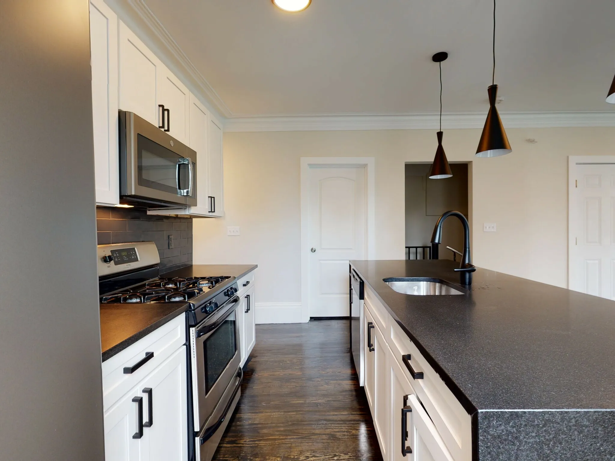 5 bed, 2 bath apartment for rent at 839 Parker St Unit 1, Mission Hill — photo 15 of 19