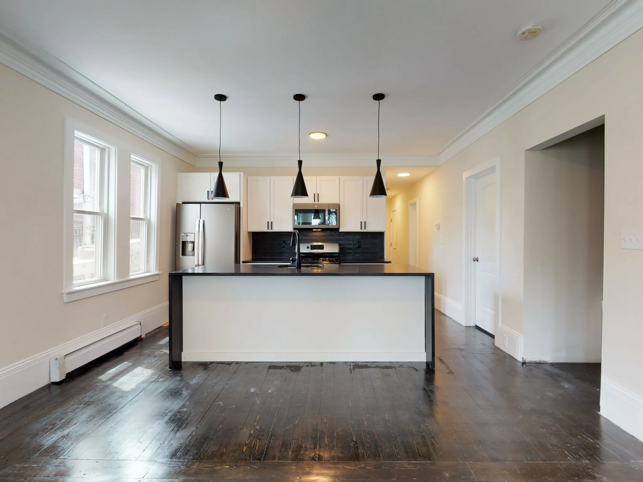 5 bed, 2 bath apartment for rent at 839 Parker St Unit 1, Mission Hill — photo 1 of 19