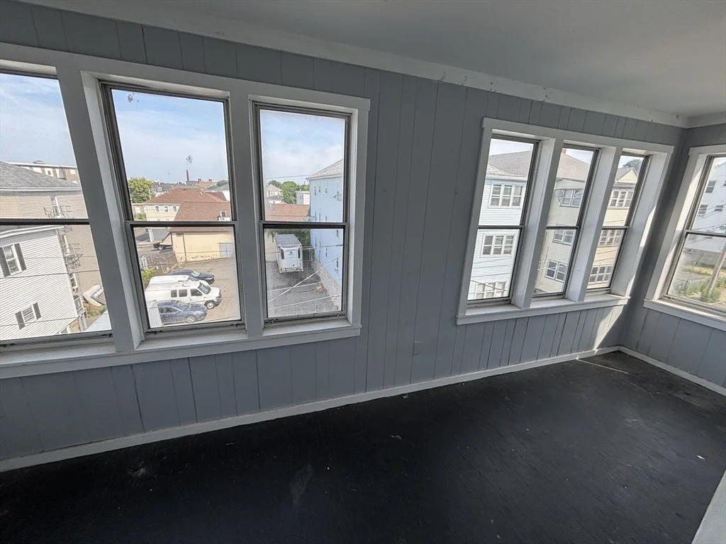3 bed, 1 bath apartment for rent at 84 Boutwell St Unit 3F, Fall River — photo 10 of 10