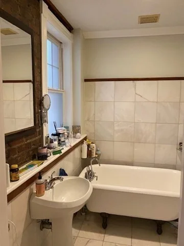 3 bed, 3 bath apartment for rent at 84 Browne Unit 1, Coolidge Corner — photo 12 of 42