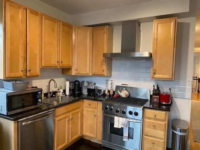 3 bed, 3 bath apartment for rent at 84 Browne Unit 1, Coolidge Corner — photo 2 of 42