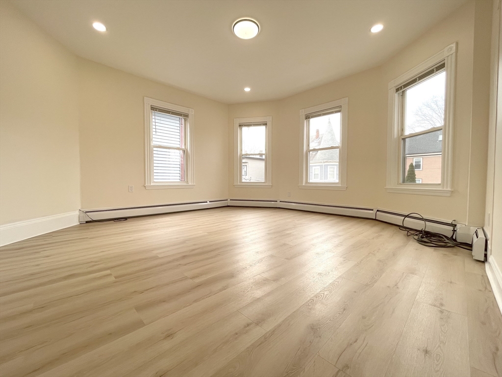 4 bed, 1 bath apartment for rent at 84 Calumet St Unit 3, Mission Hill — photo 2 of 18