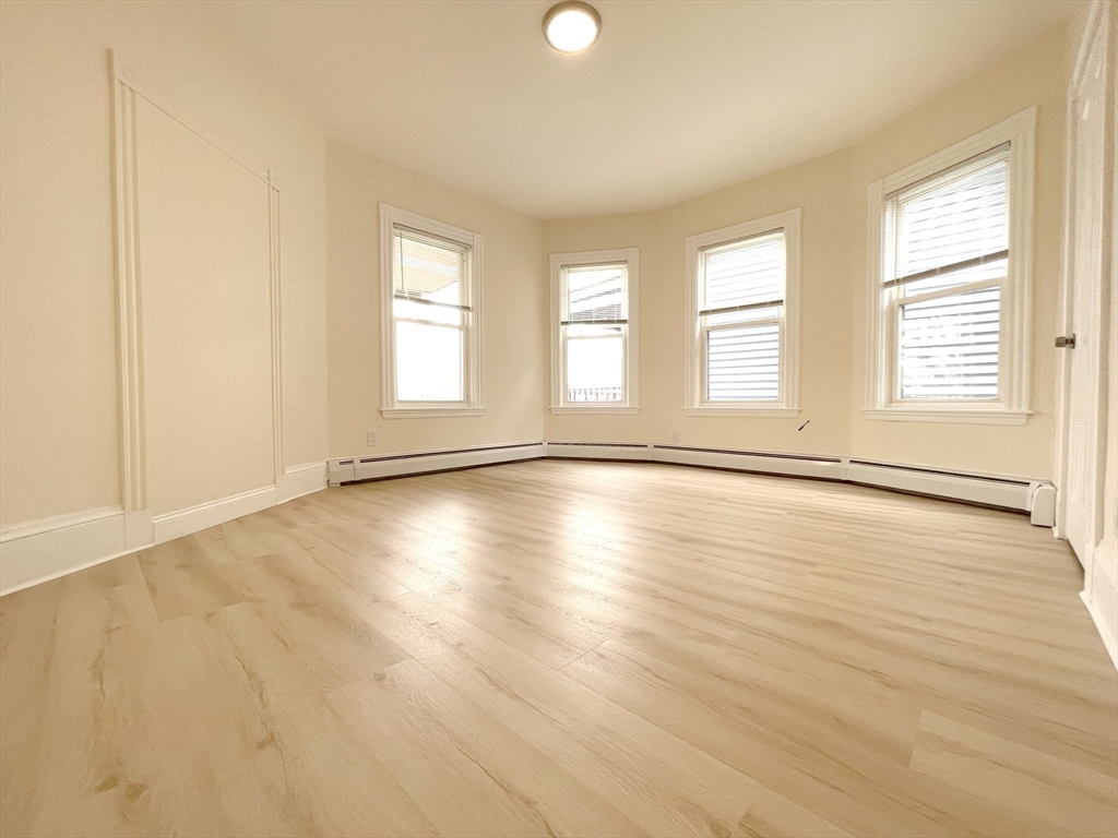 4 bed, 1 bath apartment for rent at 84 Calumet St Unit 3, Mission Hill — photo 9 of 18