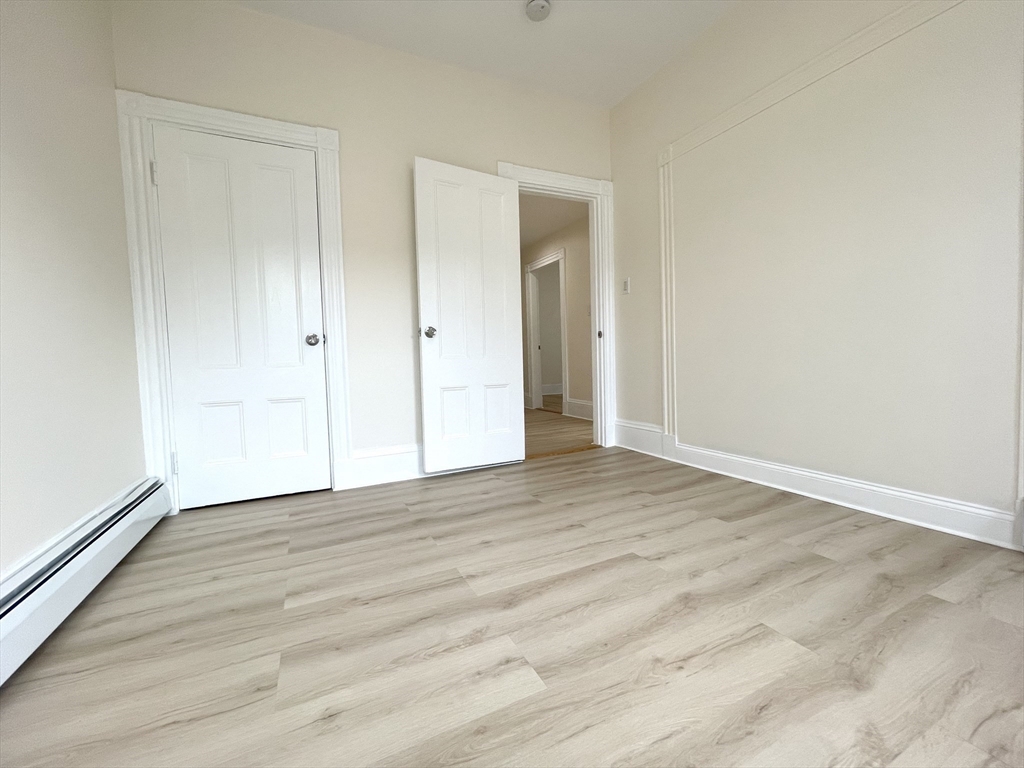 4 bed, 1 bath apartment for rent at 84 Calumet St Unit 3, Mission Hill — photo 4 of 18