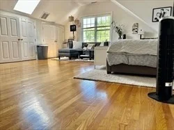 4 bed, 2 bath apartment for rent at 84 Chapel Unit 84, Newton — photo 4 of 8