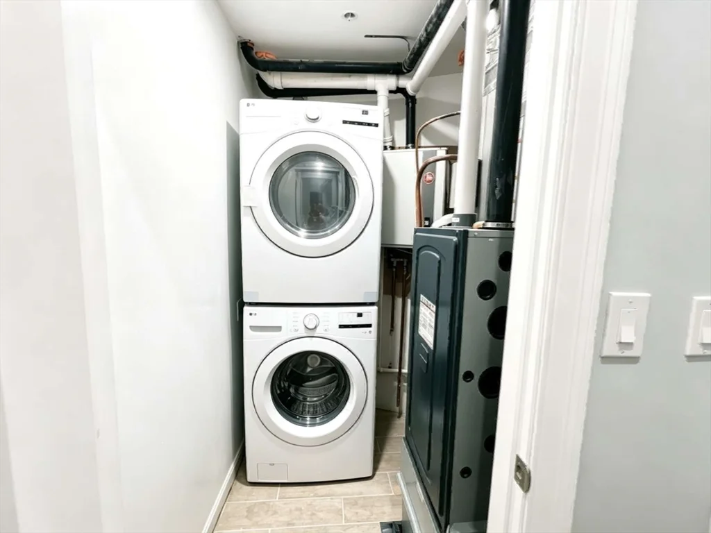 2 bed, 2 bath apartment for rent at 84 Chelsea St Unit 1, East Boston — photo 9 of 18