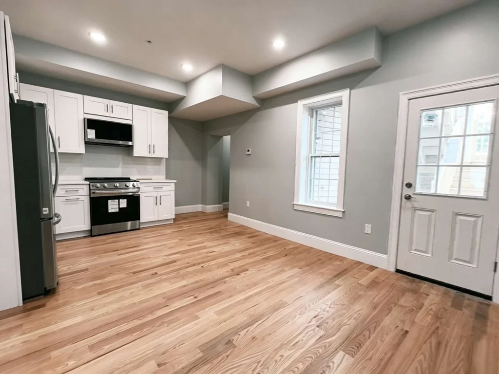 2 bed, 2 bath apartment for rent at 84 Chelsea St Unit 1, East Boston — photo 4 of 18