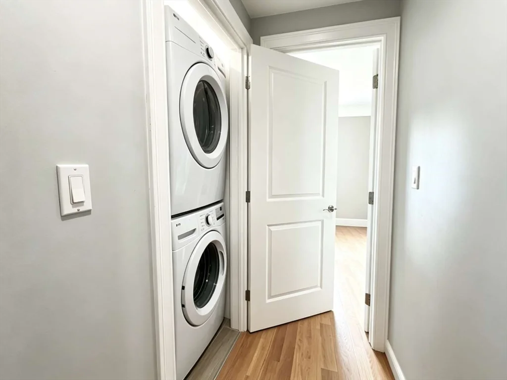 2 bed, 1 bath apartment for rent at 84 Chelsea St Unit 3, East Boston — photo 12 of 17