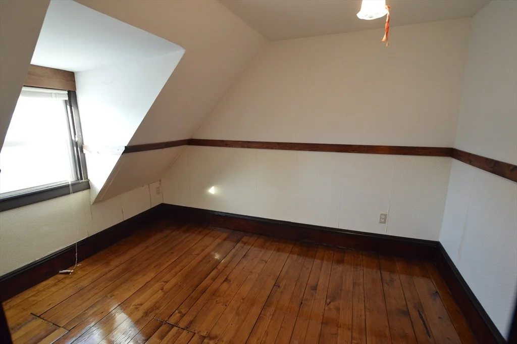 4 bed, 2 bath apartment for rent at 84 Crescent Ave Unit 84, Melrose — photo 20 of 24